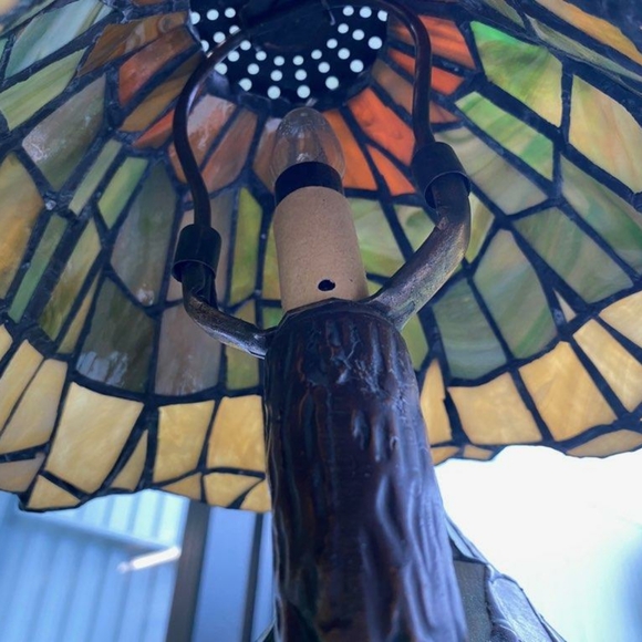 Tiffany Style  Multicolor Table Lamp - Picture 2 of 5